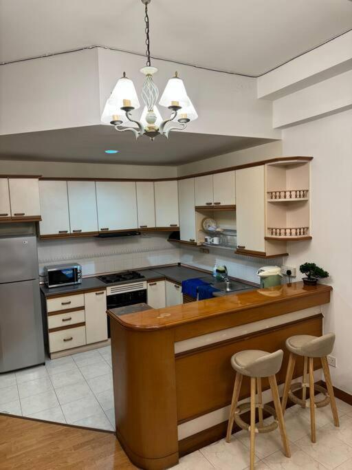 Riverview Home @Waterfront Kch Кучинг Экстерьер фото