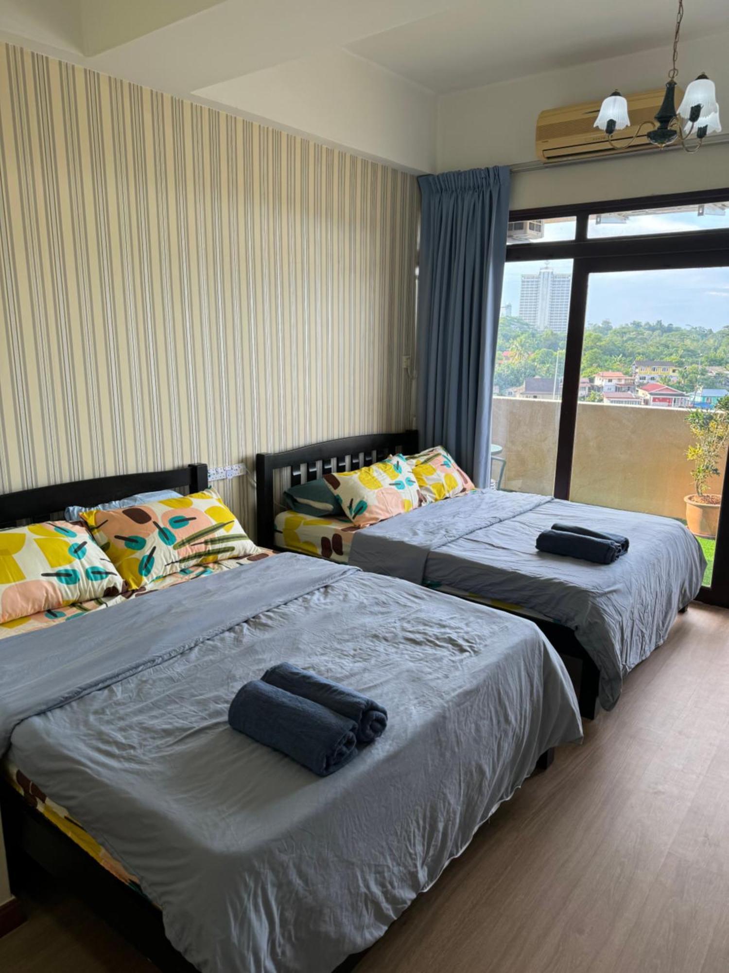 Riverview Home @Waterfront Kch Кучинг Номер фото